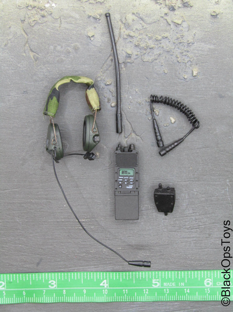 Load image into Gallery viewer, US Navy Seal Polar Mountain Striker - Black Radio w/Headset
