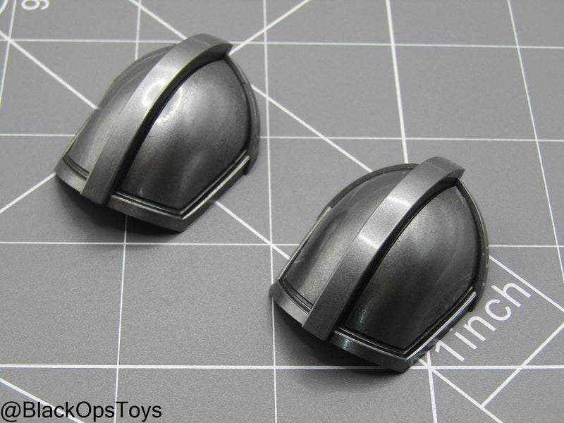 Load image into Gallery viewer, Star Wars - Beskar Shoulder Armor
