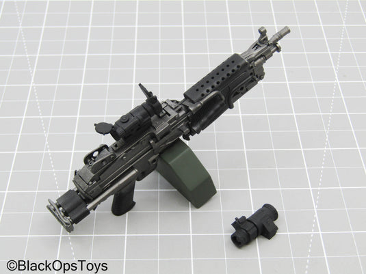 M249 SAW Rifle w/Ammo Box, & Scope Set