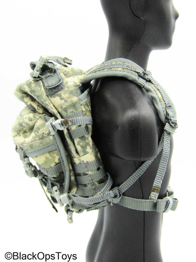 Load image into Gallery viewer, US Army Future Combat System ACU - ACU Camo Backpack

