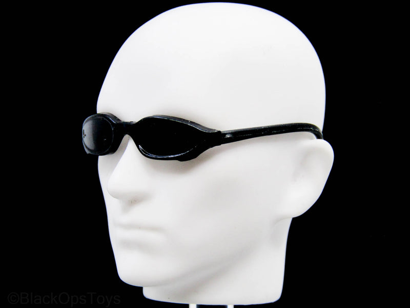 Load image into Gallery viewer, Black Sunglasses
