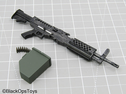 SAW M249 Rifle w/Ammo Box