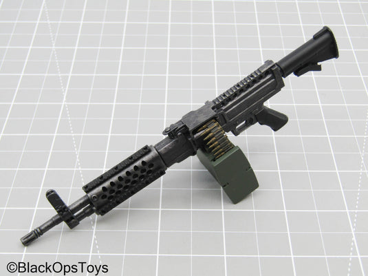 SAW M249 Rifle w/Ammo Box