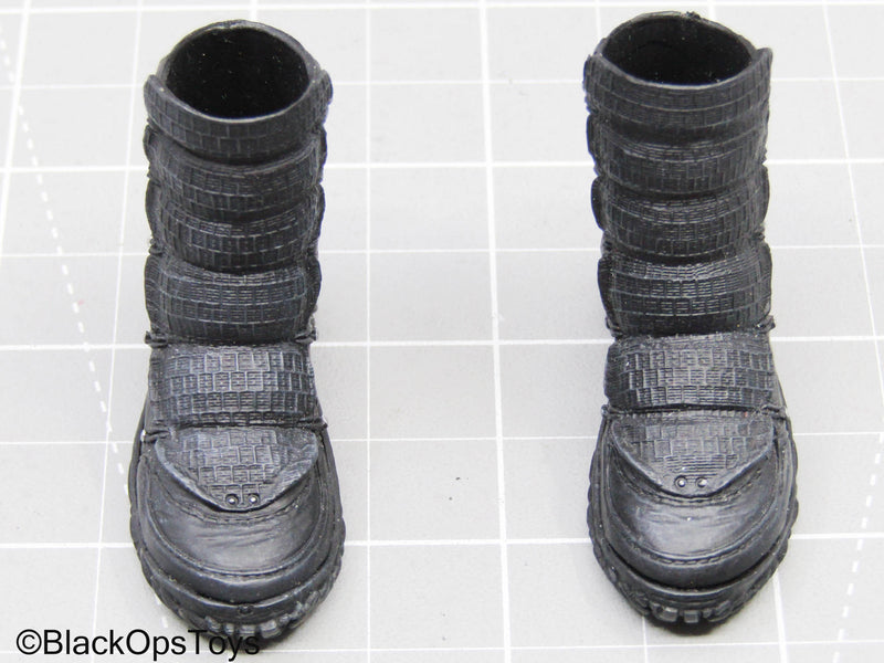 Load image into Gallery viewer, Black Boots (Peg Type) (Hot Toys)
