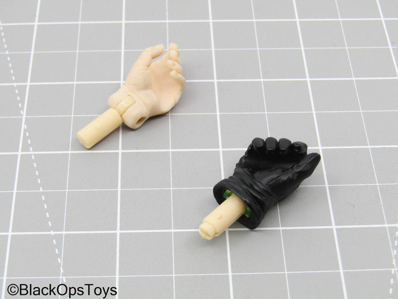 Load image into Gallery viewer, Half Gloved Hand Set (Medicom)
