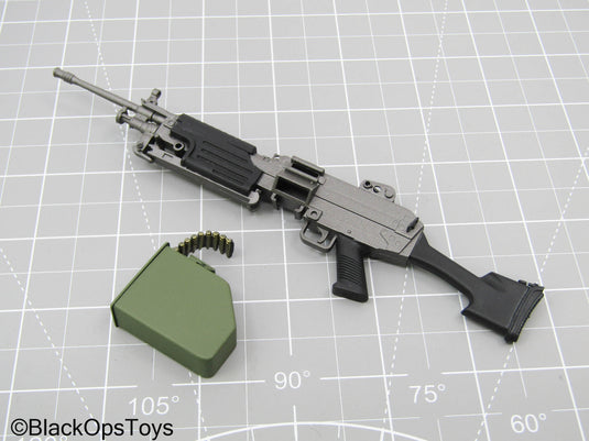 M249 SAW Sniper Rifle w/Ammo Box