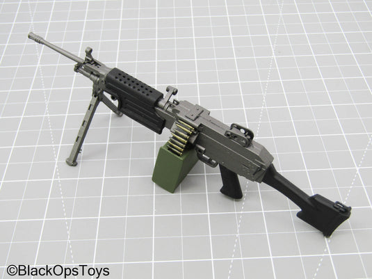 M249 SAW Sniper Rifle w/Ammo Box