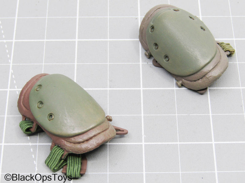 Load image into Gallery viewer, Green Knee Pads
