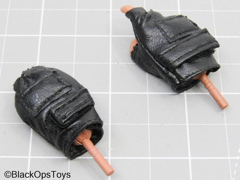 Load image into Gallery viewer, Black Fingerless Gloves w/Hands &amp; Pegs
