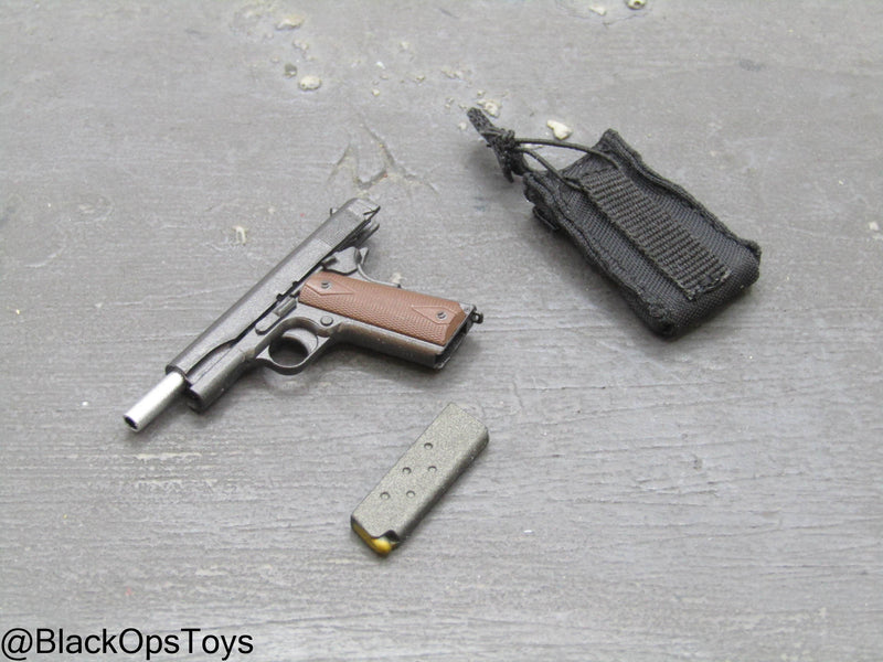 Load image into Gallery viewer, PUBG Battlegrounds Taego Venator - 1911 Pistol w/Holster
