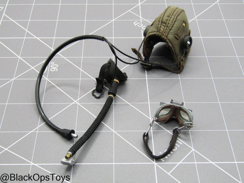 Load image into Gallery viewer, Star Wars - Pilot Cap w/Oxygen Mask &amp; Goggles
