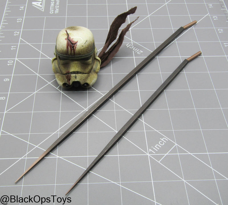 Load image into Gallery viewer, Star Wars - Bloody Stormtrooper Helmet w/Pikes
