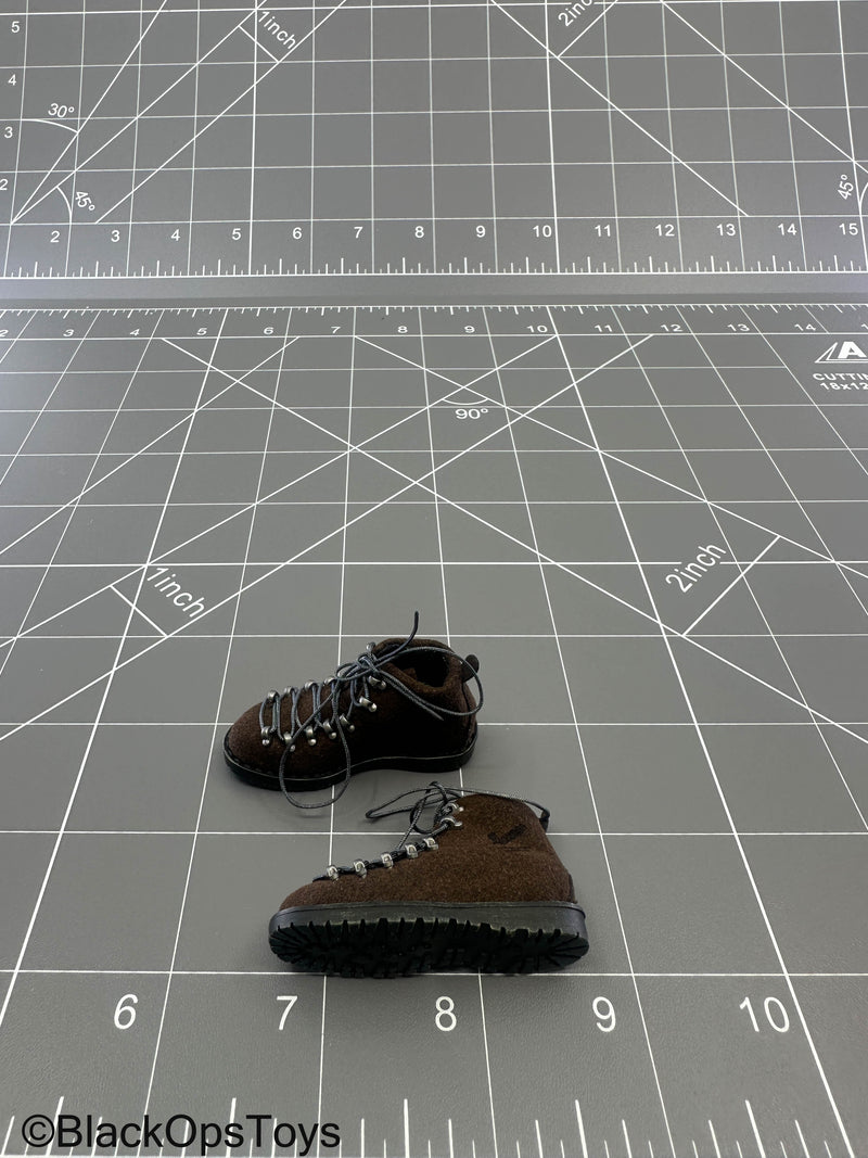 Load image into Gallery viewer, SMU - Coalition Forces - Brown Hiking Boots (Peg Type)
