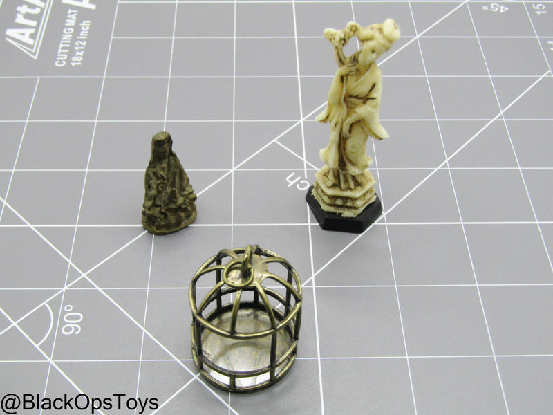 Load image into Gallery viewer, Indiana Jones - Metal Bird Cage w/Angel Stand &amp; Artifact
