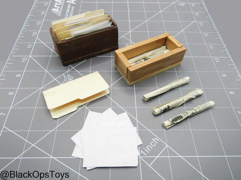 Load image into Gallery viewer, Indiana Jones - Box of Newspapers &amp; Box of Files
