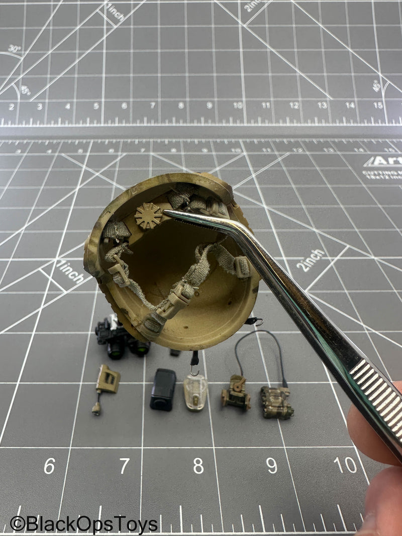 Load image into Gallery viewer, SMU - Coalition Forces - Multicam Helmet w/NVG Set
