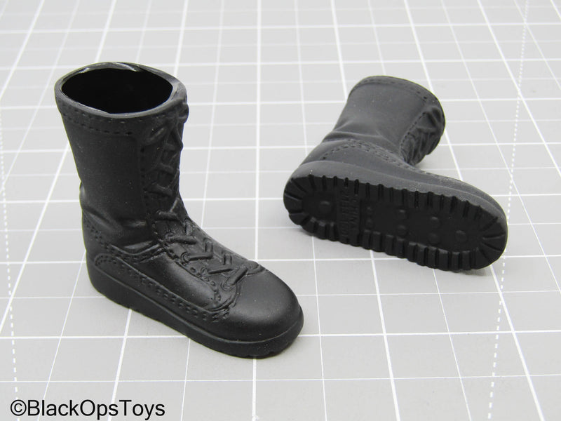 Load image into Gallery viewer, Black Rubber Combat Boots (Foot Type)
