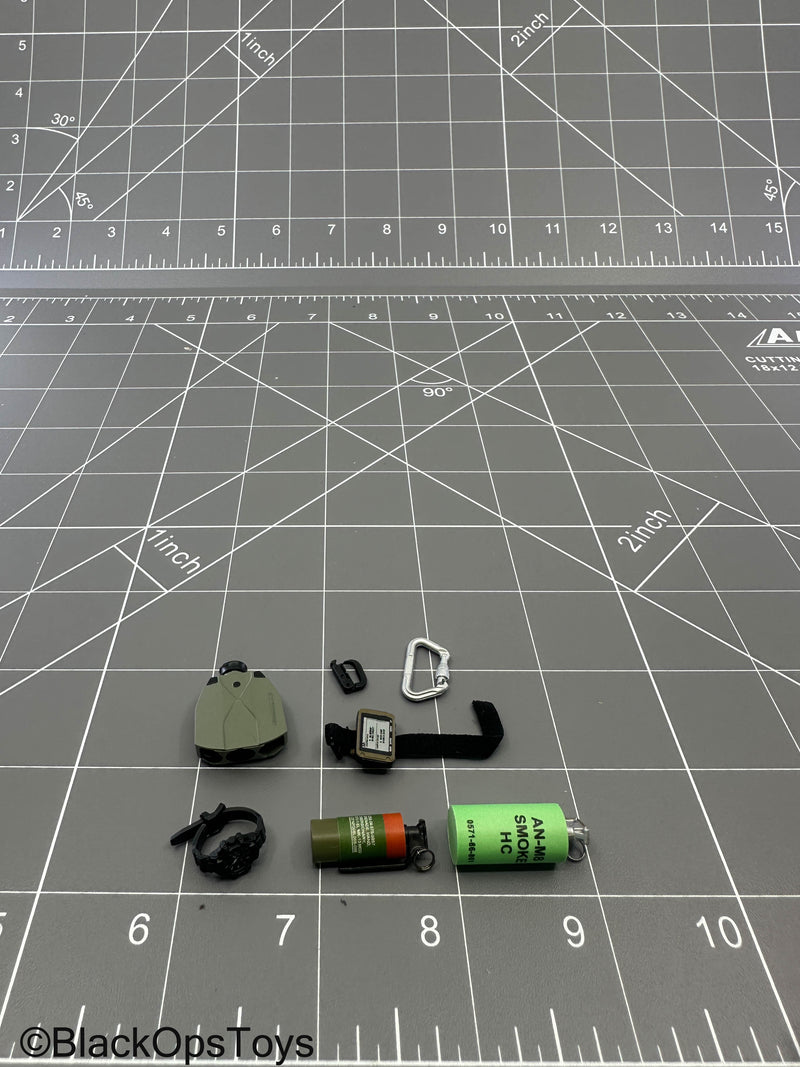 Load image into Gallery viewer, SMU - Coalition Forces - Job Lot Gear Set
