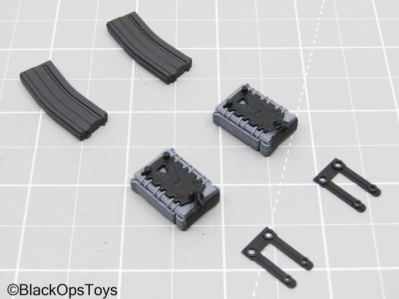 Load image into Gallery viewer, 5.56 Mag Set w/Grey Mag Pouches
