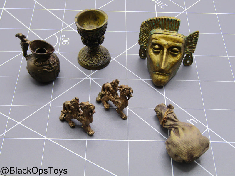 Load image into Gallery viewer, Indiana Jones - Metal Artifact Set
