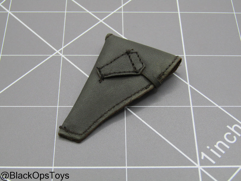 Load image into Gallery viewer, Indiana Jones - Leather Like Holster (Sideshow Collectibles)
