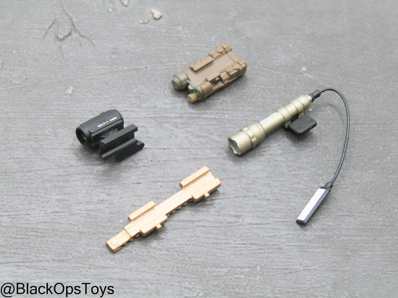 Load image into Gallery viewer, SMU - Coalition Forces - Red Dot Sight, PEQ, Tac Light &amp; Riser Mount Set
