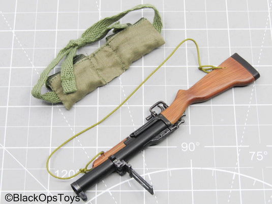 Vietnam Grenade Launcher w/Bandolier & 40mm Rounds (ACE)
