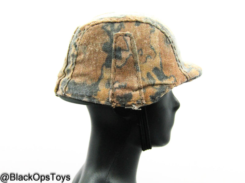 Load image into Gallery viewer, WWII German - Blurred Edge Patter M35 Infantry Helmet
