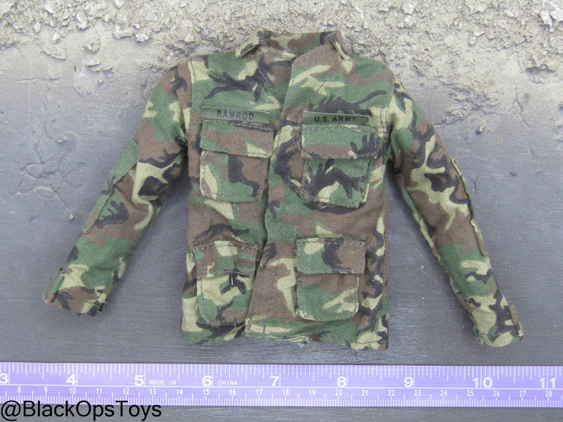 Load image into Gallery viewer, Vietnam Era Woodland Camo Combat Jacket
