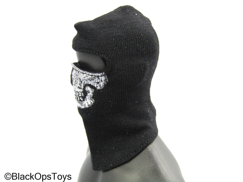 Load image into Gallery viewer, Bravo 0-7 Kill Or Capture - Black Skull Balaclava
