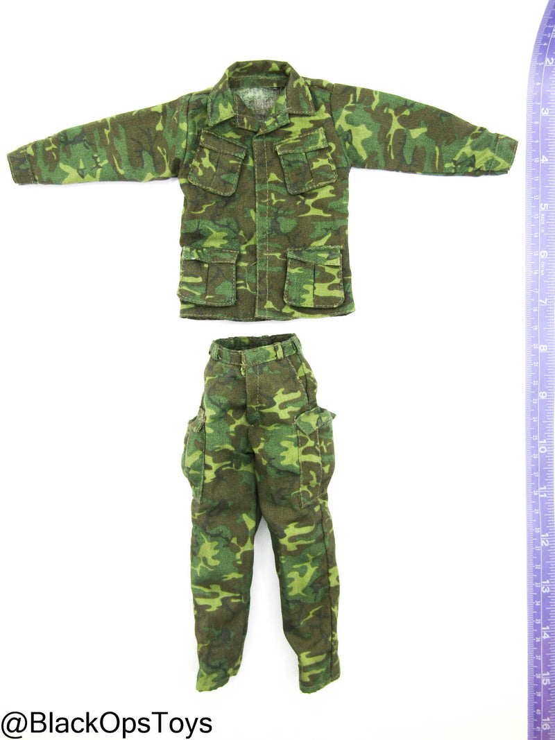 Load image into Gallery viewer, Vietnam Era Woodland Camo Combat Uniform Set
