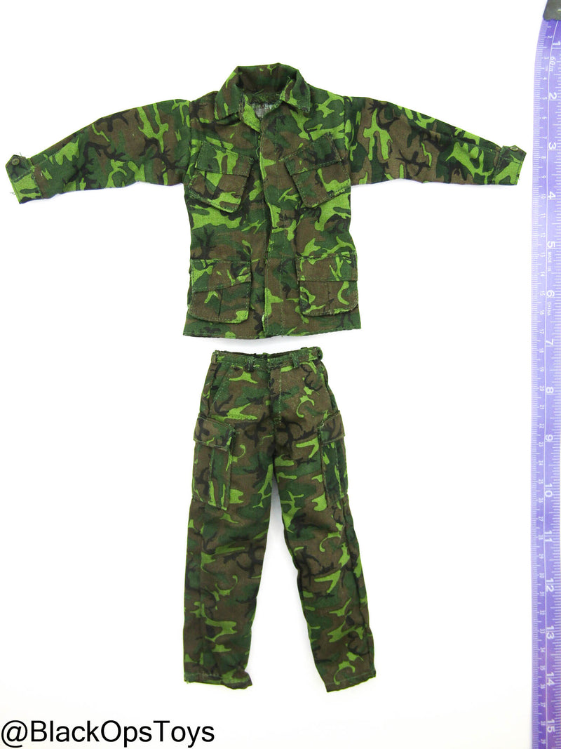 Load image into Gallery viewer, Vietnam Era ERDL Leaf Camo Uniform Set
