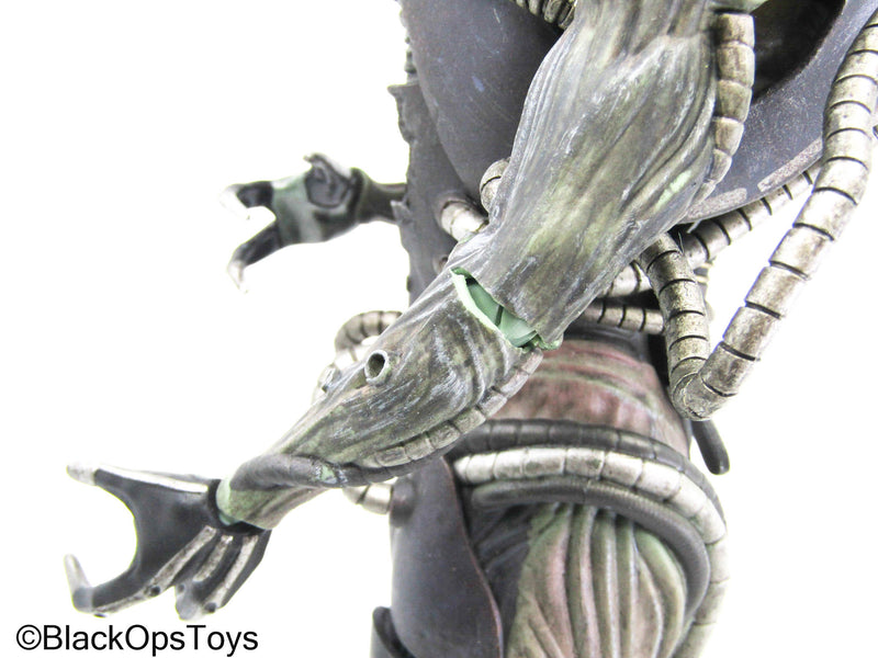 Load image into Gallery viewer, Mass Effect 3 - Legion Figure (ThreeZero) (READ DESC)
