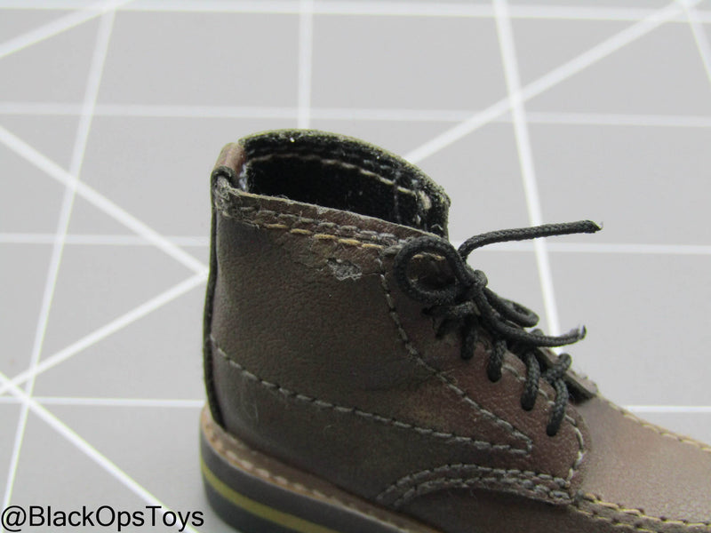 Load image into Gallery viewer, Indiana Jones - Brown Leather Like Boots (Peg Type) (READ DESC)
