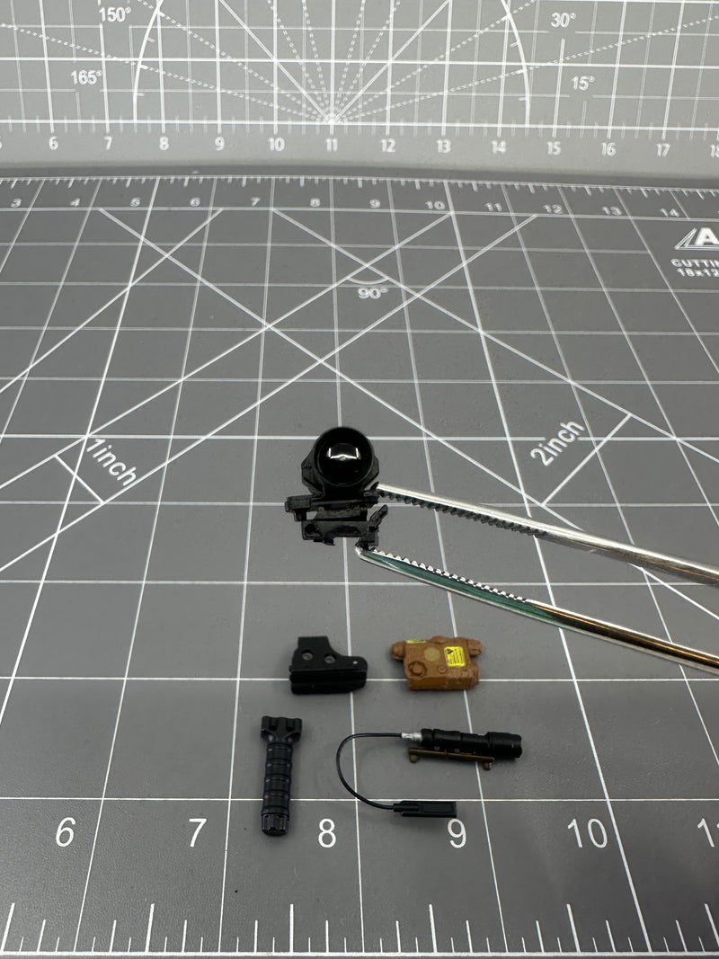 Load image into Gallery viewer, NSWDG Chronology Rifle A Holographic Sight w/Accessories
