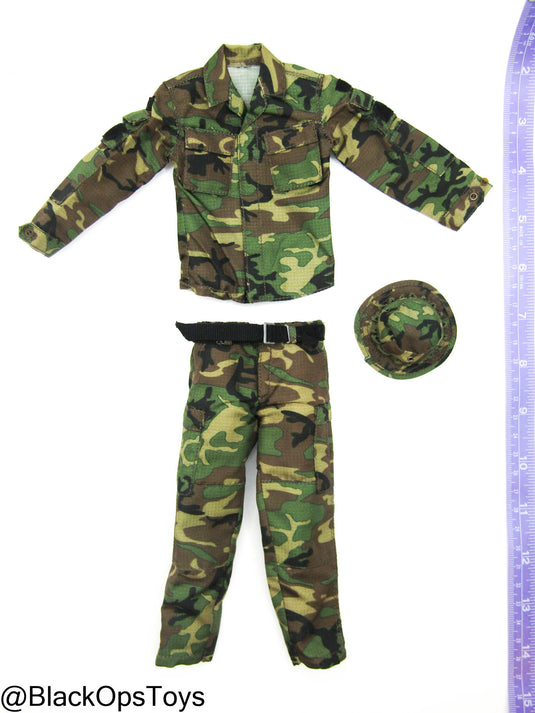 Vietnam Era Woodland Camo Uniform Set w/Boonie Hat