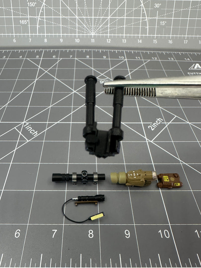 Load image into Gallery viewer, NSWDG Chronology Rifle B Scope &amp; Thermal w/Accessories
