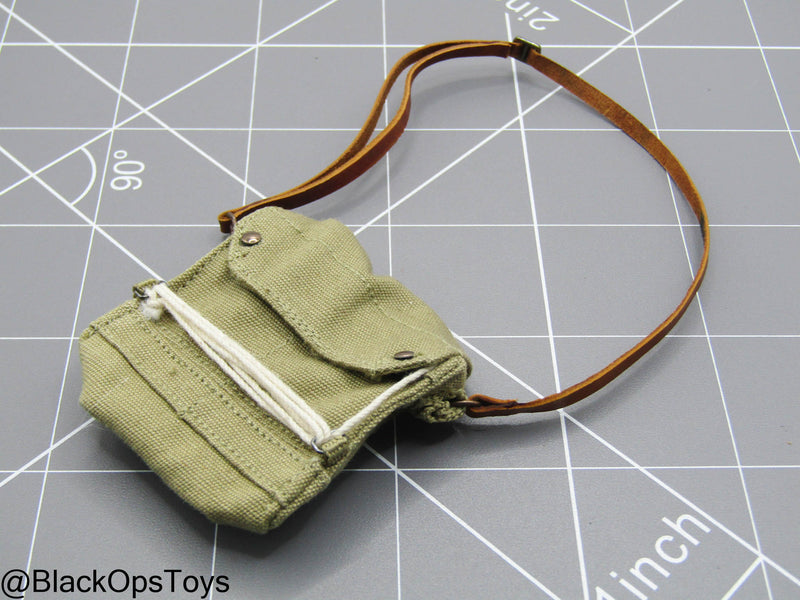 Load image into Gallery viewer, Indiana Jones - Tan Satchel w/Leather Like Strap (DID)
