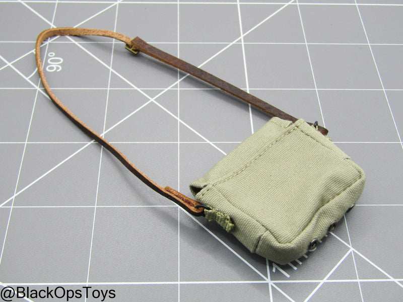 Load image into Gallery viewer, Indiana Jones - Tan Satchel w/Leather Strap
