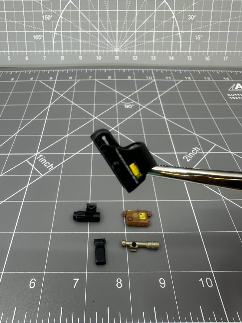 Load image into Gallery viewer, NSWDG Chronology Rifle C Holographic Sight w/Accessories
