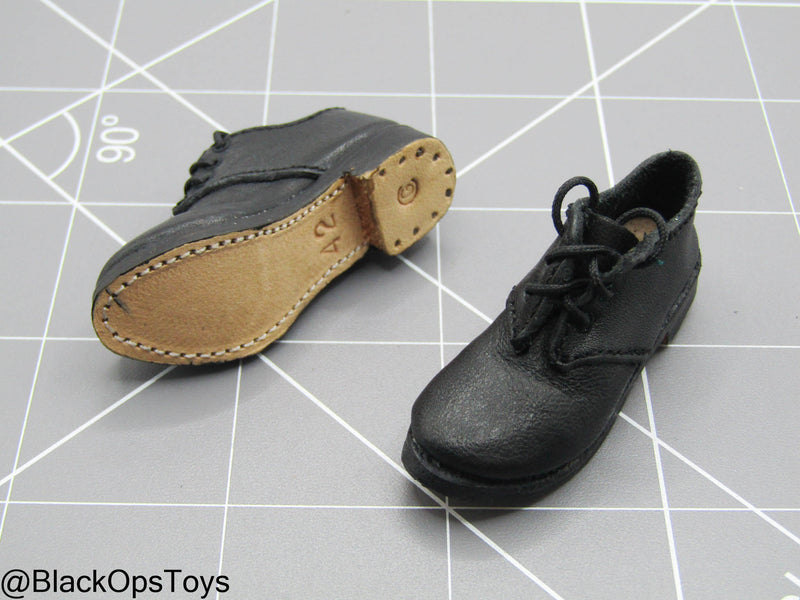 Load image into Gallery viewer, Indiana Jones - Black Leather Like Dress Shoes (Foot Type)
