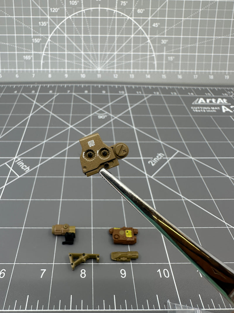 Load image into Gallery viewer, NSWDG Chronology Rifle D Holographic Sight w/Accessories
