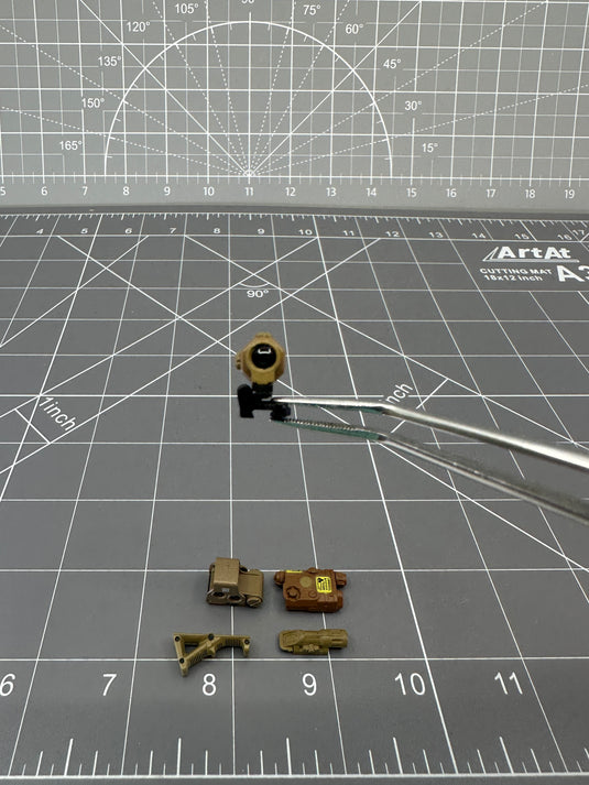 NSWDG Chronology Rifle D Holographic Sight w/Accessories