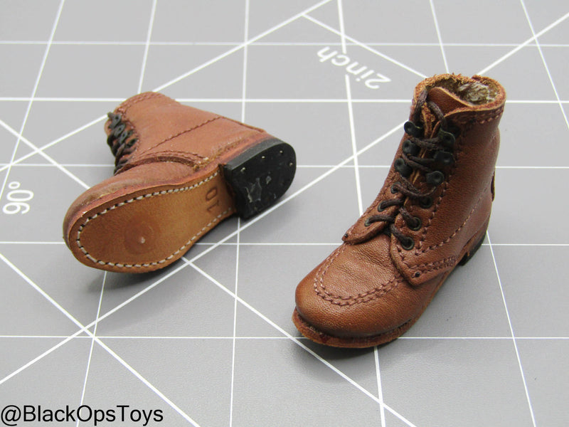 Load image into Gallery viewer, Indiana Jones - Brown Leather Combat Boots (Foot Type)
