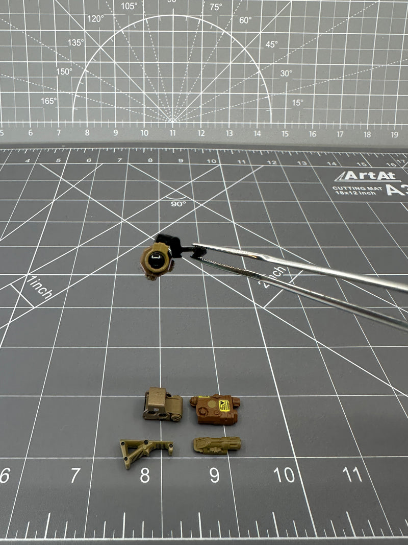 Load image into Gallery viewer, NSWDG Chronology Rifle D Holographic Sight w/Accessories
