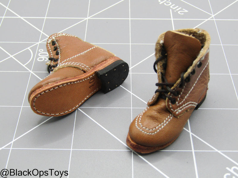 Load image into Gallery viewer, Indiana Jones - Brown Leather Combat Boots (Foot Type)
