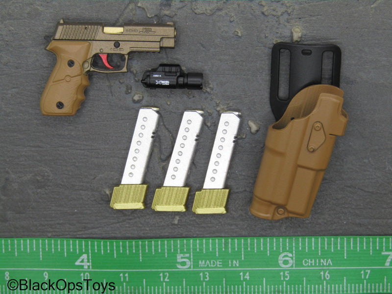Load image into Gallery viewer, Doom&#39;s Day Weapon Set VI Ver. A - Tan Pistol w/Holster Set
