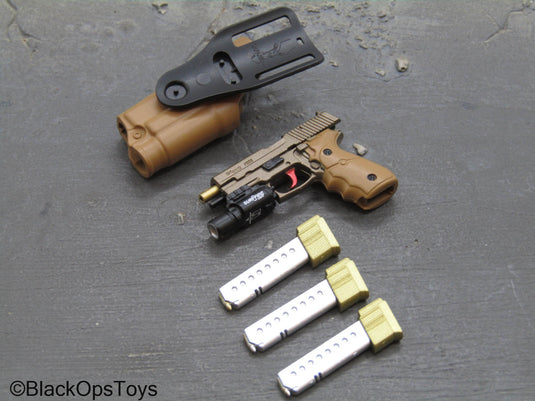 Doom's Day Weapon Set VI Ver. A - Tan Pistol w/Holster Set