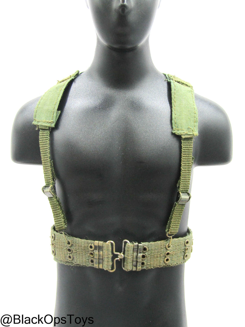 Load image into Gallery viewer, Vietnam Era OD Green Rivet Belt w/Harness
