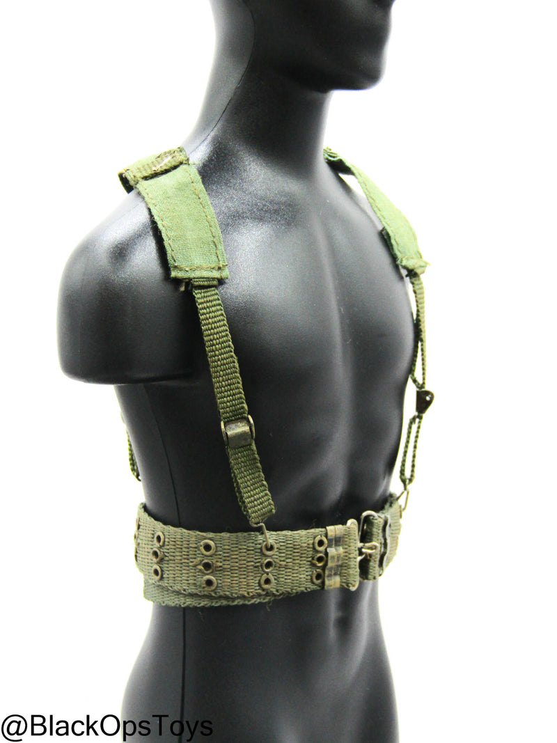 Load image into Gallery viewer, Vietnam Era OD Green Rivet Belt w/Harness
